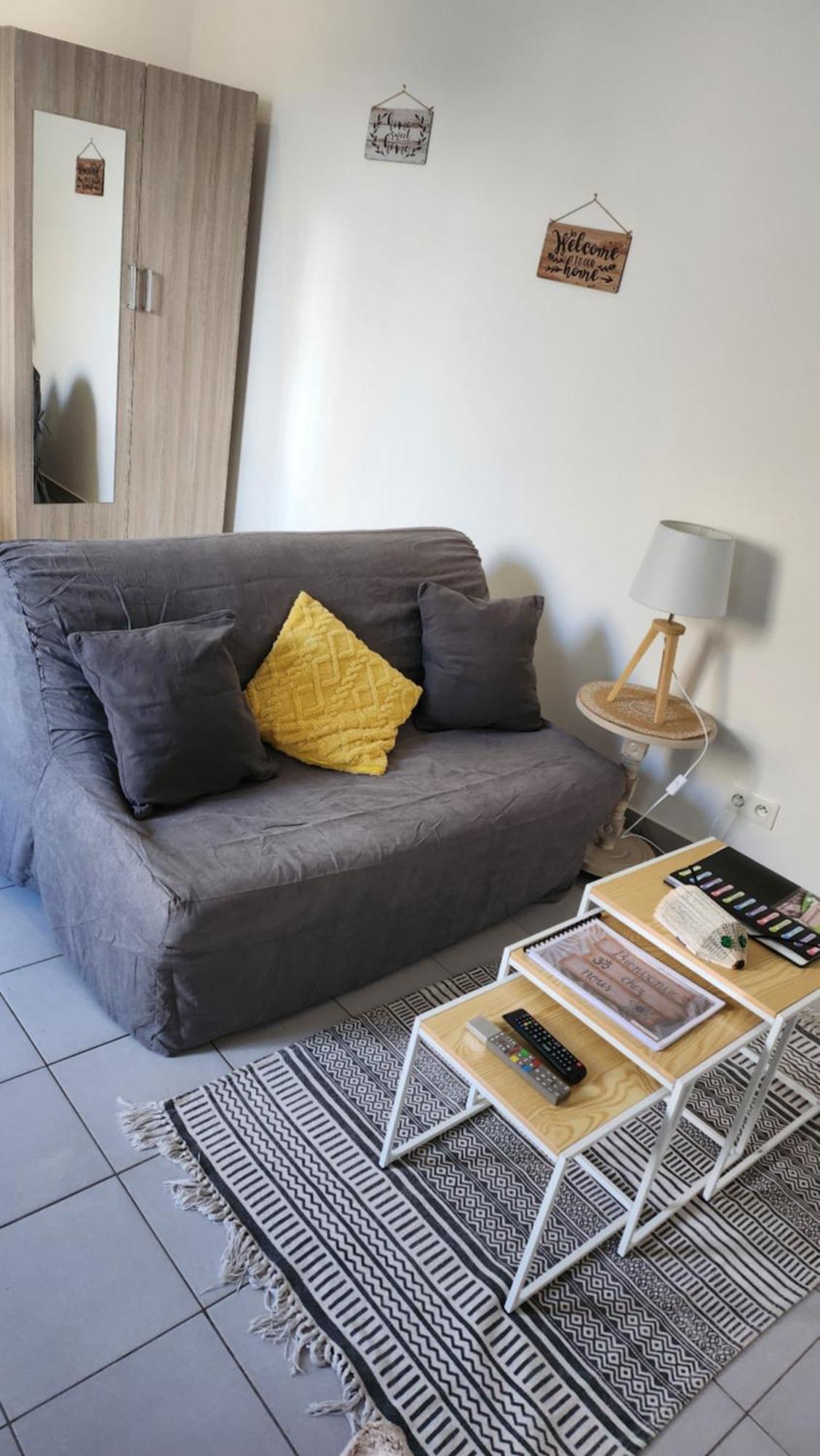 Joli Studio En Centre Ville Faremoutiers Luaran gambar